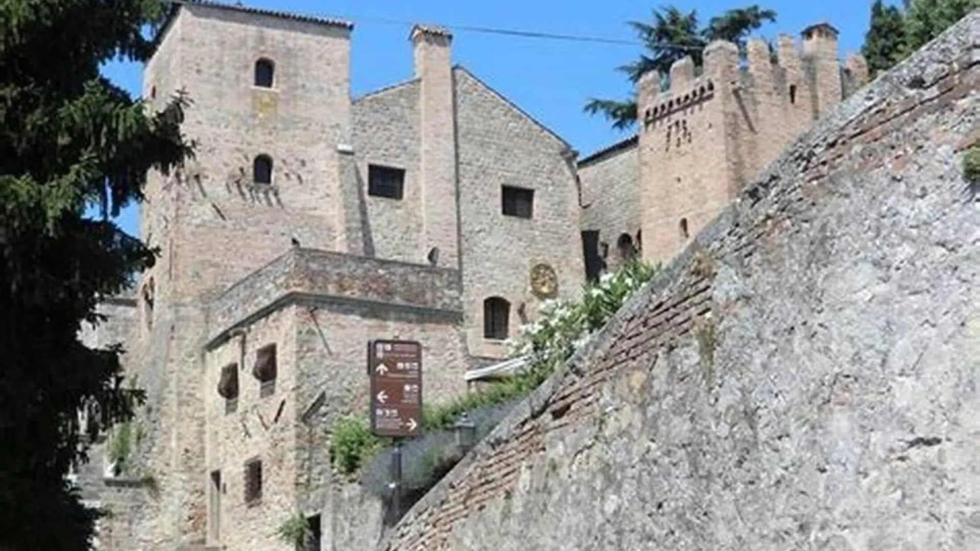 Cosy Holiday Home In Tuscany With Shared Swimming Pool San Casciano in Val di Pesa Itálie
