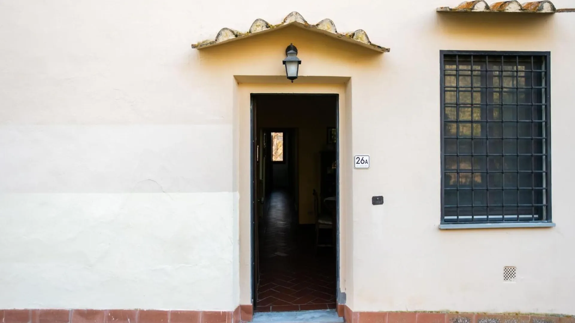 Cosy Holiday Home In Tuscany With Shared Swimming Pool San Casciano in Val di Pesa