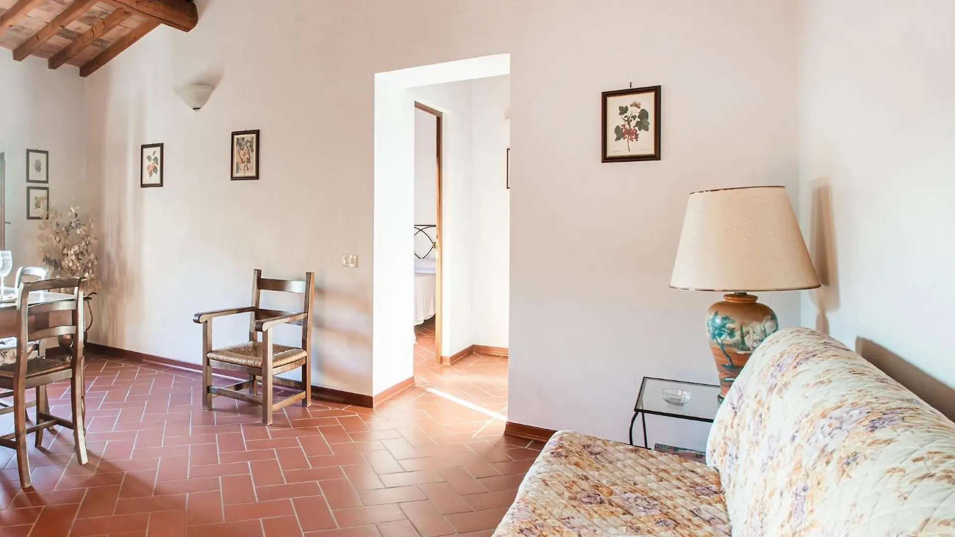 Cosy Holiday Home In Tuscany With Shared Swimming Pool San Casciano in Val di Pesa Italien