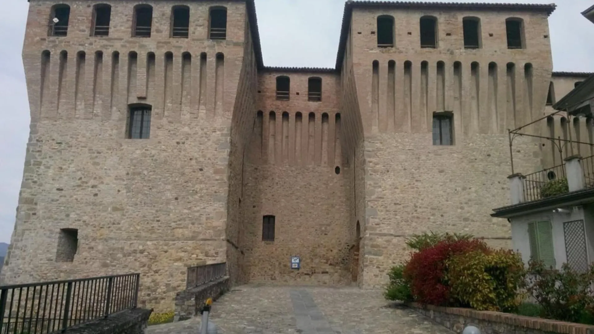 Cosy Holiday Home In Tuscany With Shared Swimming Pool San Casciano in Val di Pesa