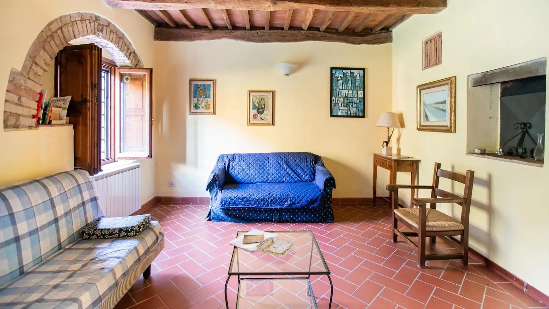 Cosy Holiday Home In Tuscany With Shared Swimming Pool San Casciano in Val di Pesa