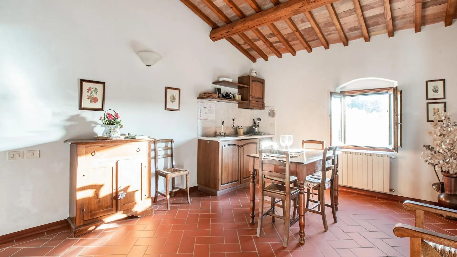 Cosy Holiday Home In Tuscany With Shared Swimming Pool San Casciano in Val di Pesa