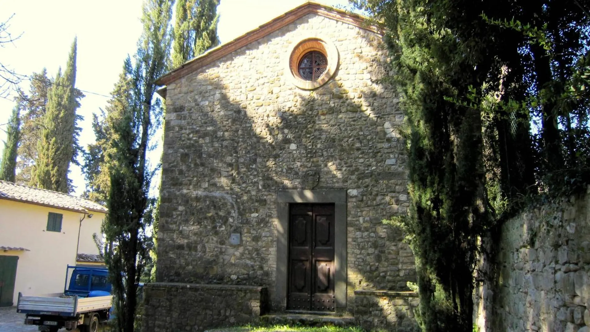 Cosy Holiday Home In Tuscany With Shared Swimming Pool San Casciano in Val di Pesa