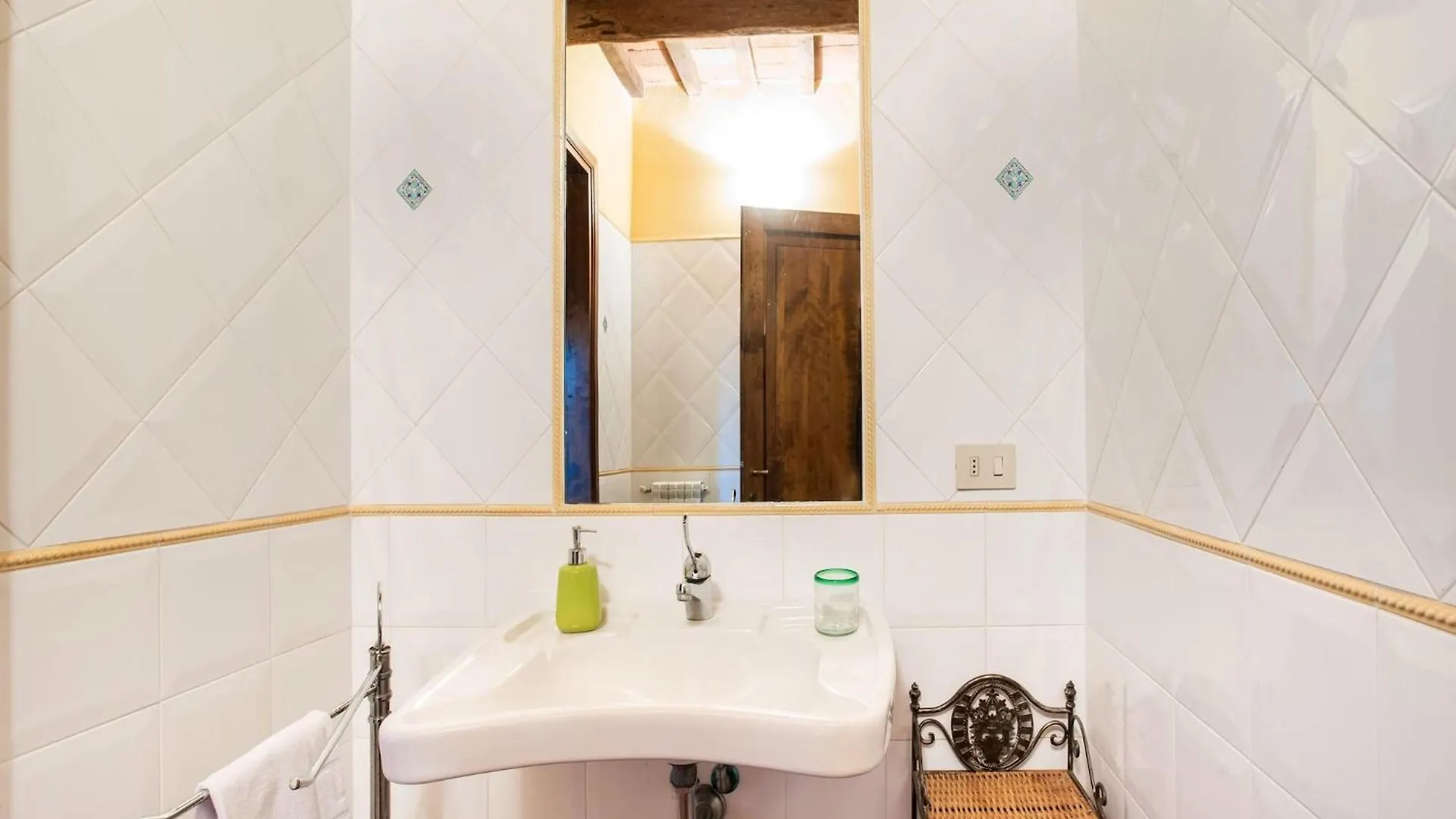 Cosy Holiday Home In Tuscany With Shared Swimming Pool San Casciano in Val di Pesa 0*,